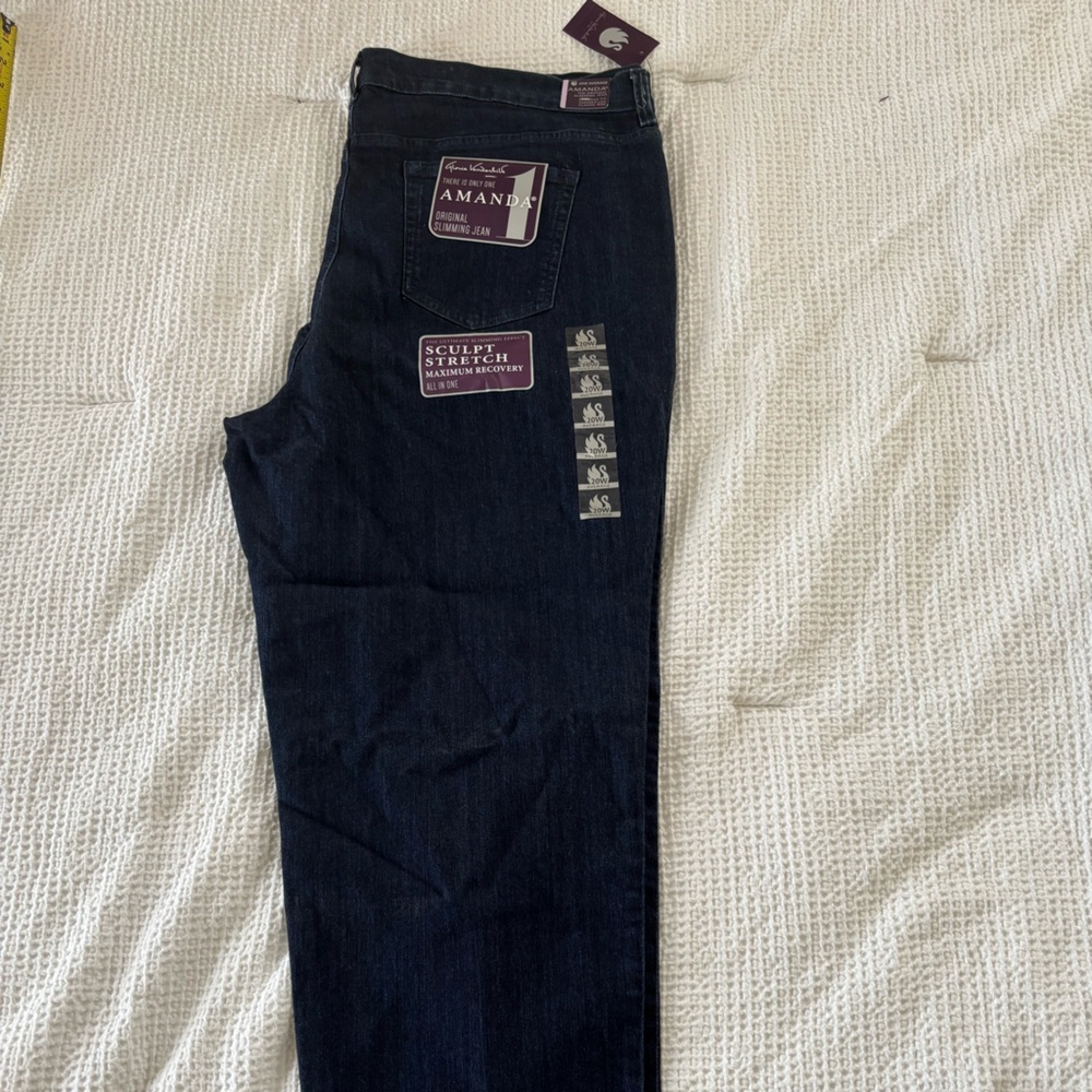 Gloria Vanderbilt Amanda Dark Indigo Jeans - Picture 1 of 7